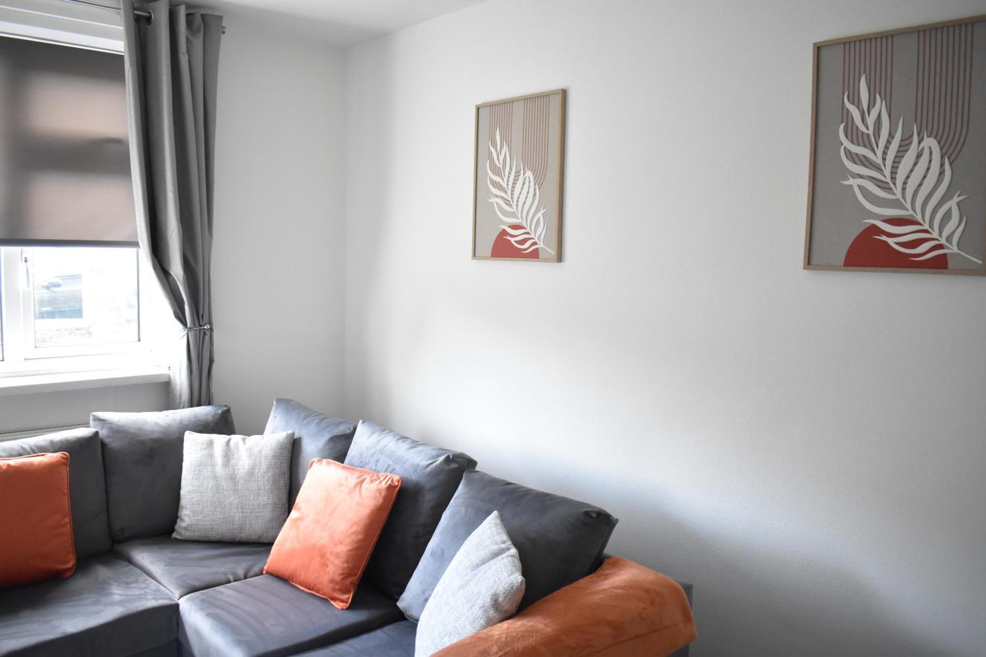 Spacious 2 Bed Flat Apartment
